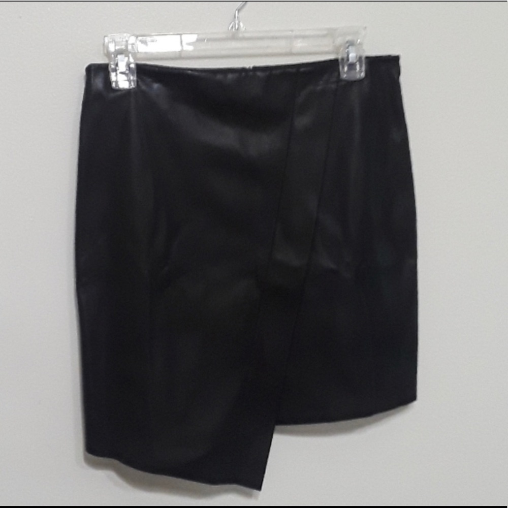 Zara Faux wrap vegan leather skirt Sz S